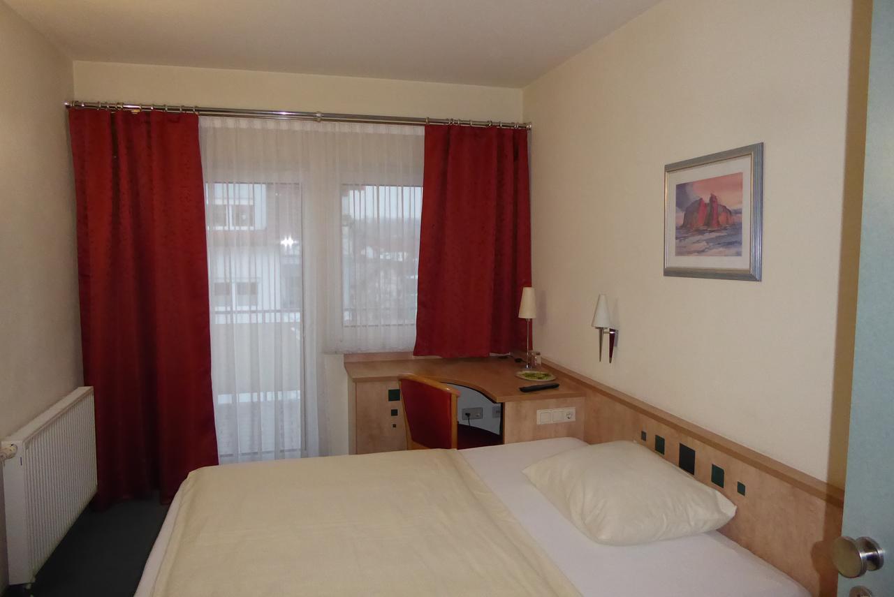 Hotel Ring Park Buchen  Dış mekan fotoğraf