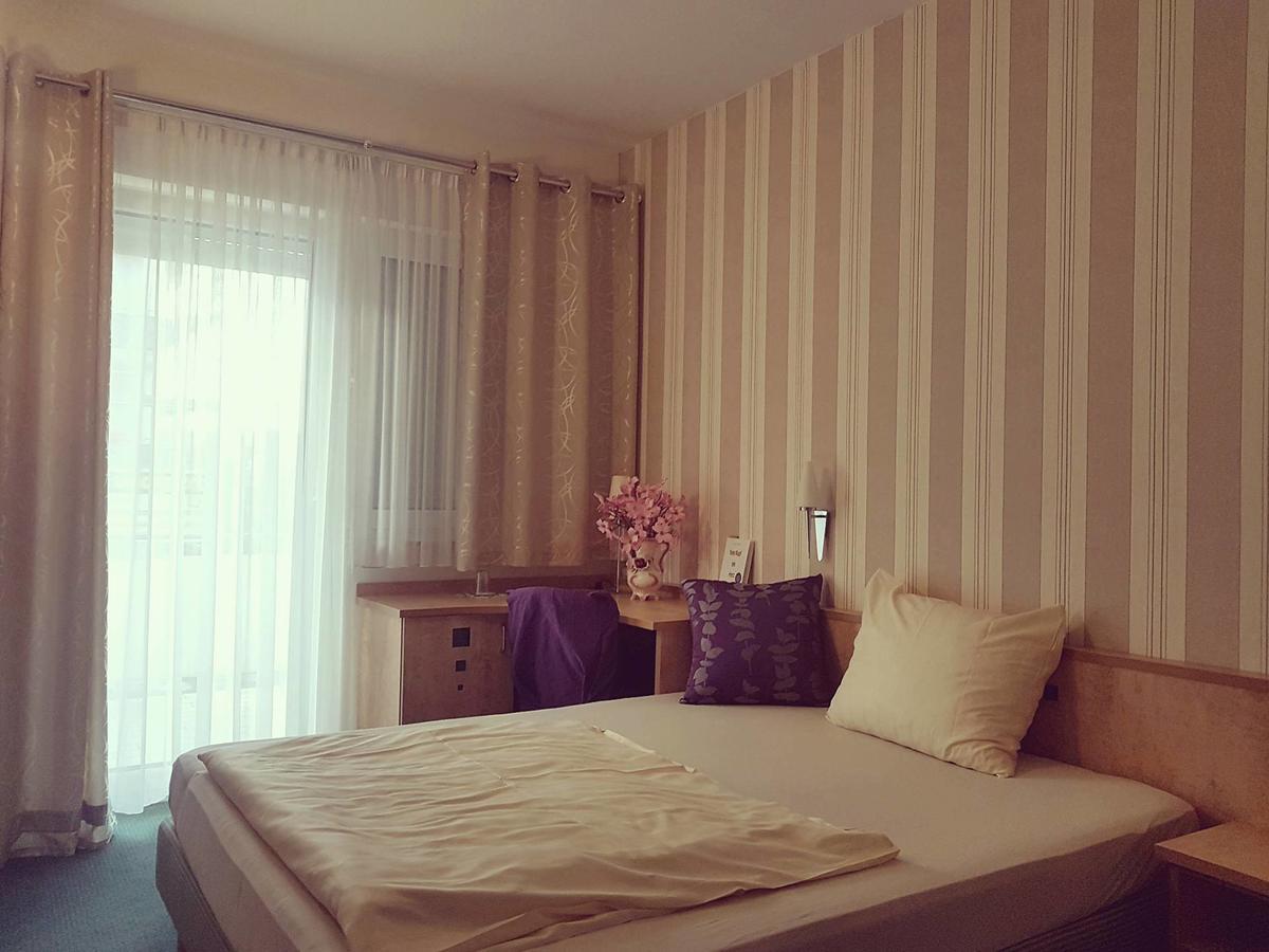 Hotel Ring Park Buchen  Dış mekan fotoğraf